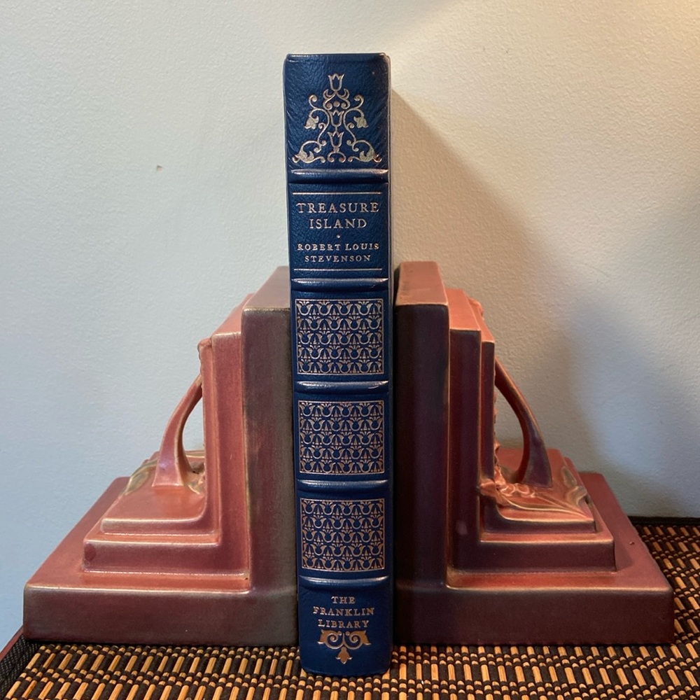Treasure Island, RL Stevenson Vintage LeatherBound Limited Edition Book